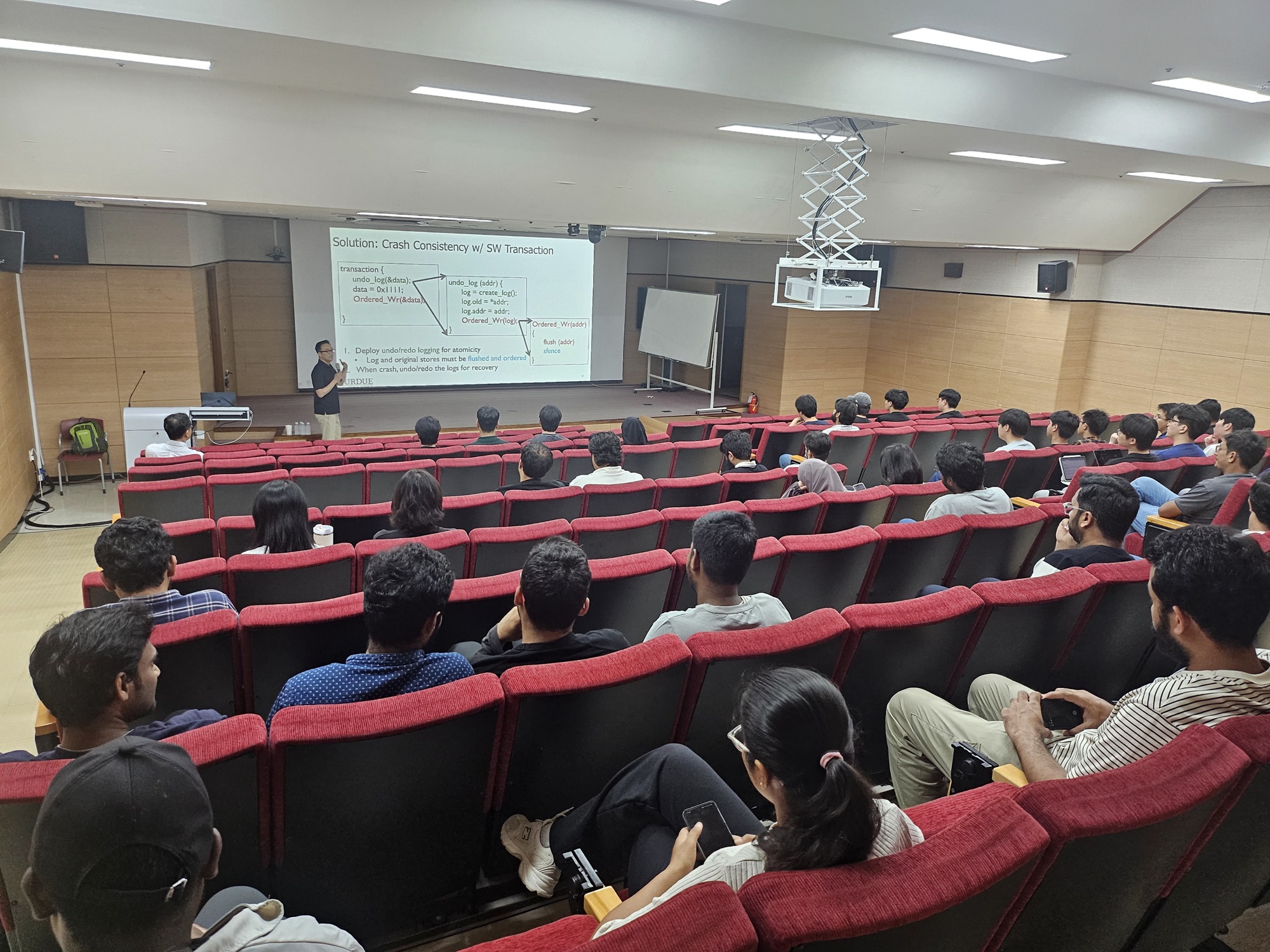 “AI 칩의 HBM, PMEM으로 대체 가능성 조명”... 제30회 제주대 BK21·RLRC·RINEI 공동 세미나